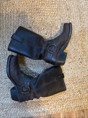 FRYE AND CO. Brown Leather Mid-Calf Heeled Boots